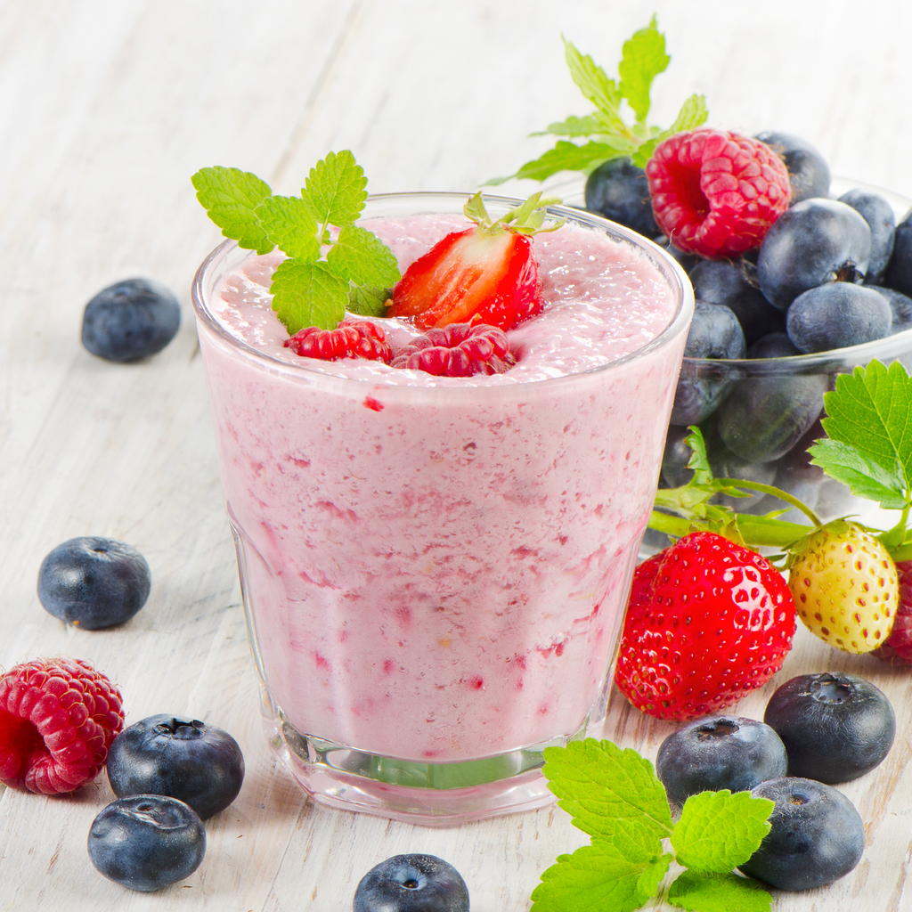 LOW FAT BERRY SMOOTHIE